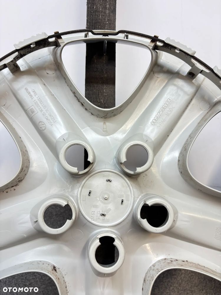 4 Kołpaki Opel Astra H, Meriva B, Zafira B, Vectra C, 16" 5x110 - 6