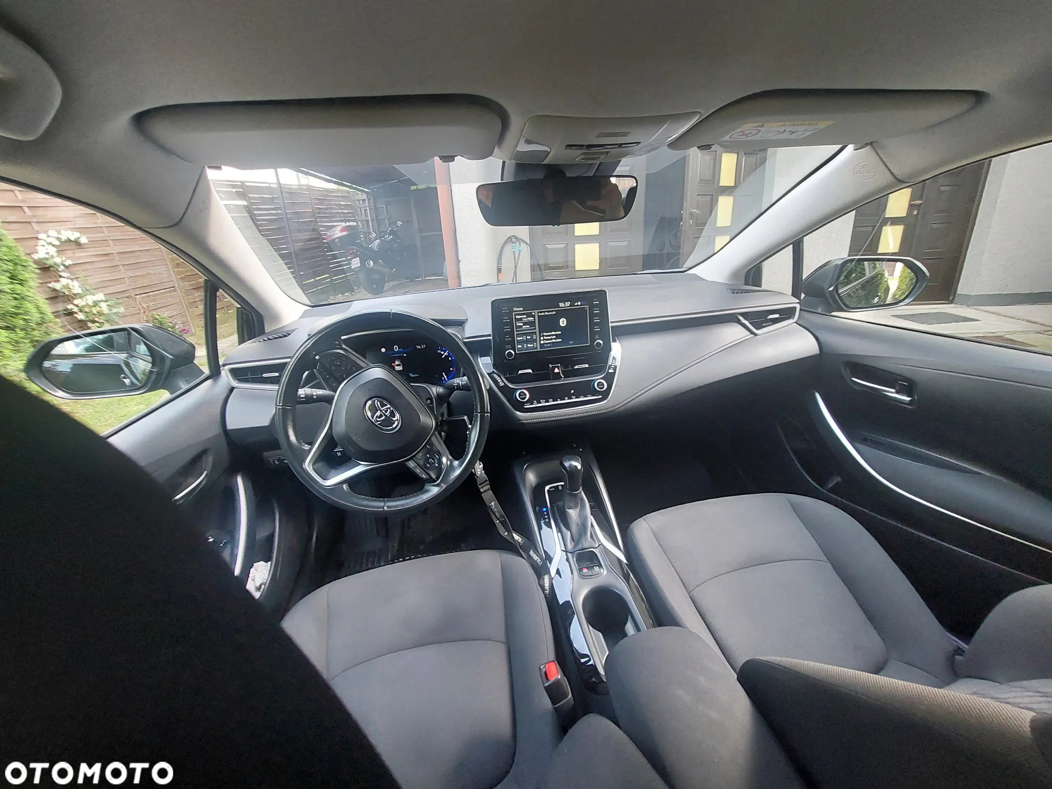 Toyota Corolla 1.6 Comfort MS - 9