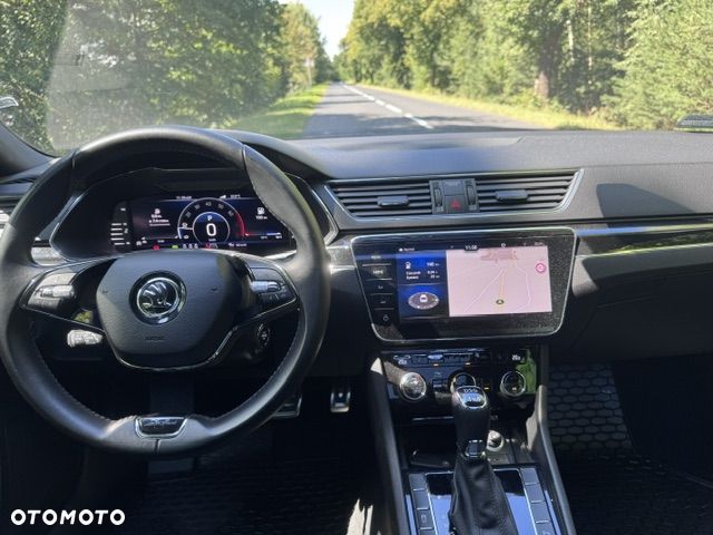 Skoda Superb 2.0 TSI 4x4 L&K DSG - 11