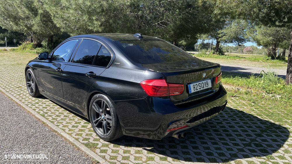 BMW 330 e iPerformance Pack M - 2