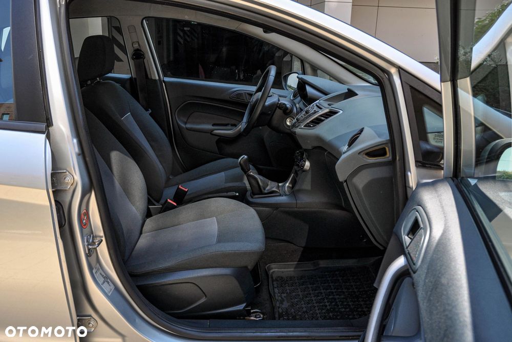 Ford Fiesta - 11