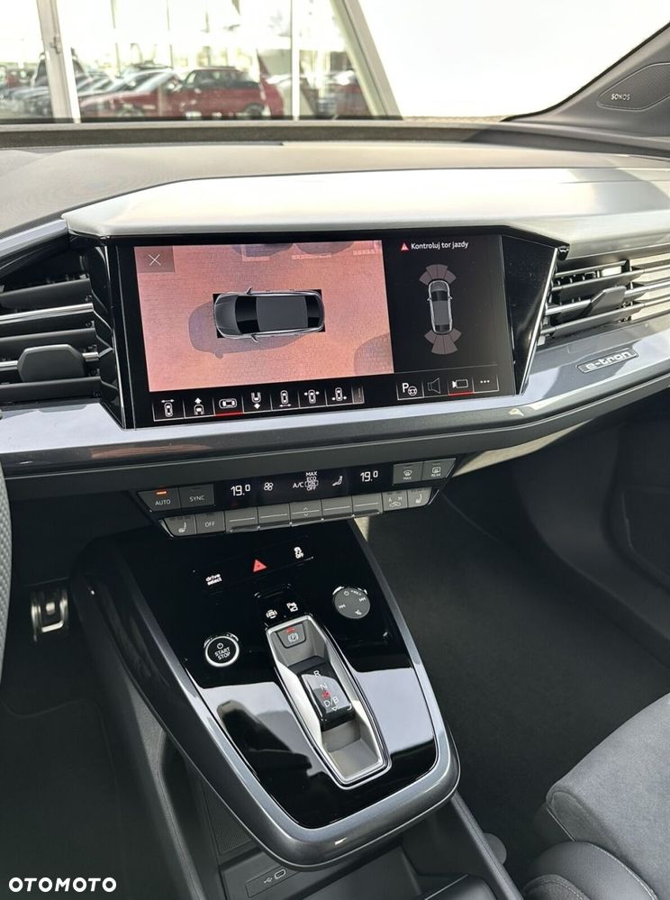 Audi Q4 Sportback e-tron - 17