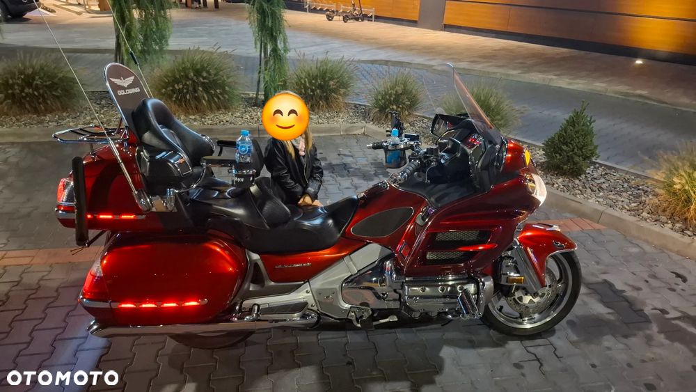 Honda GL - 8