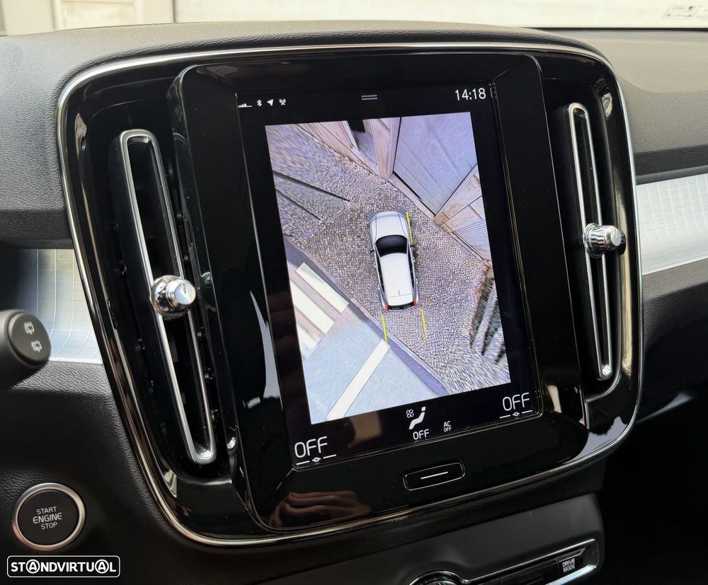 Volvo XC 40 2.0 T5 Momentum - 36