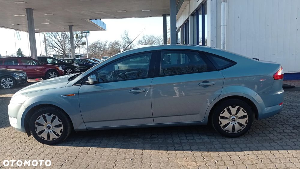 Ford Mondeo 1.6 Titanium - 8