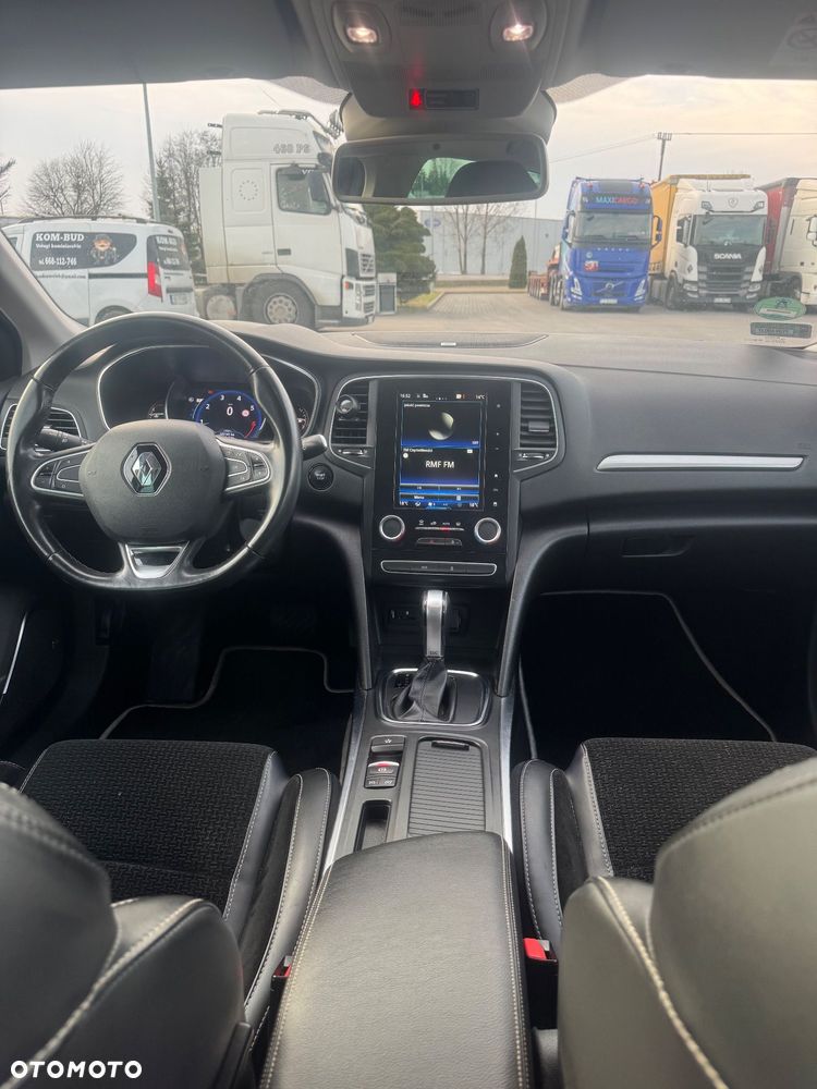Renault Megane ENERGY TCe 130 EDC BOSE EDITION - 13