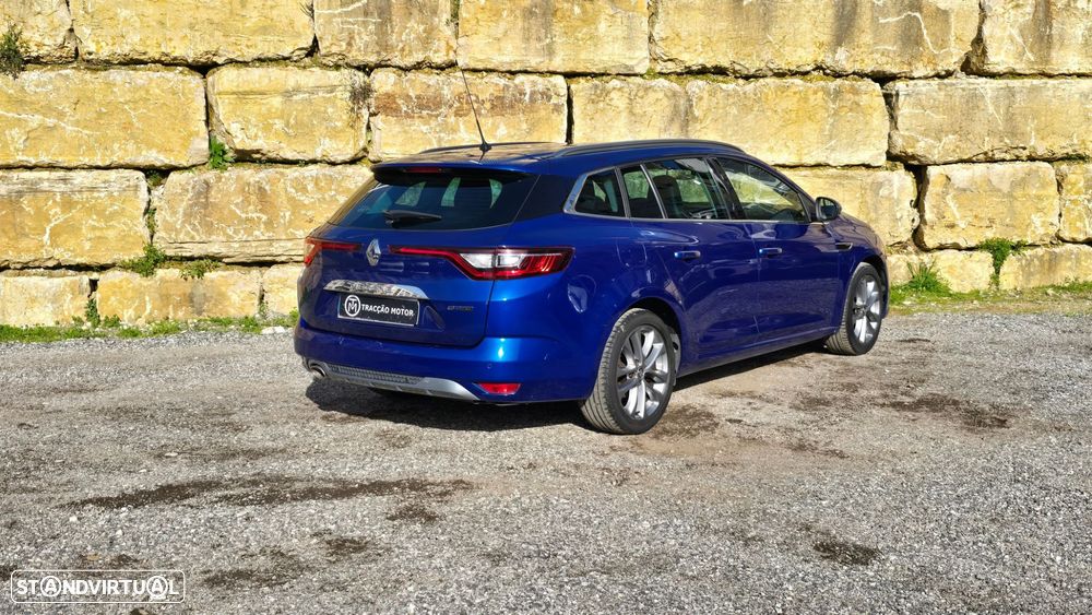 Renault Mégane Sport Tourer - 2