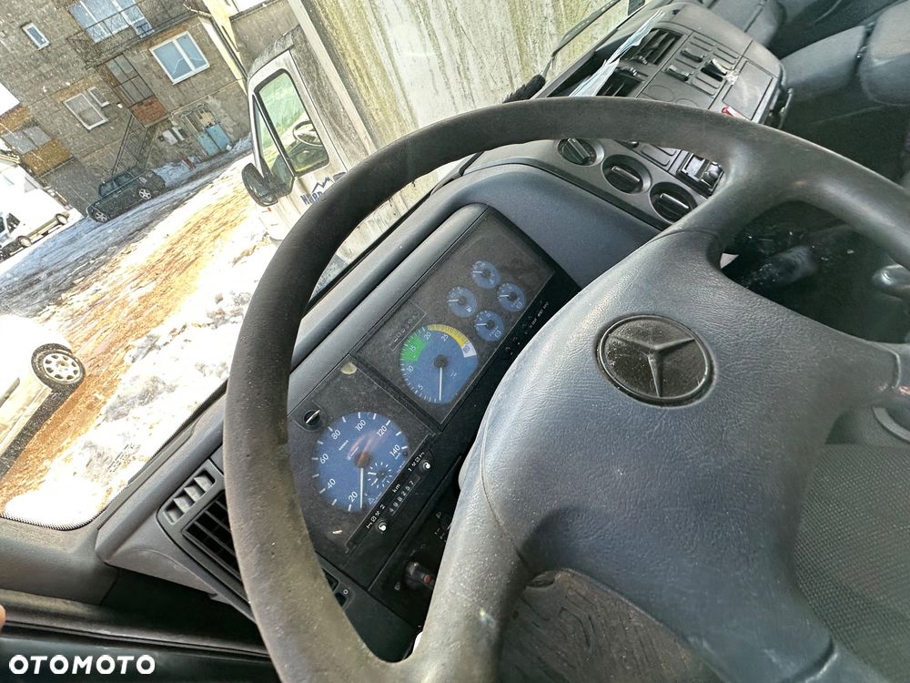 Mercedes-Benz 815 ATEGO - 5