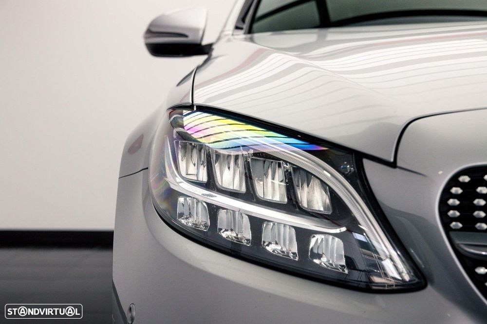 Mercedes-Benz C 300 e AMG Line - 17