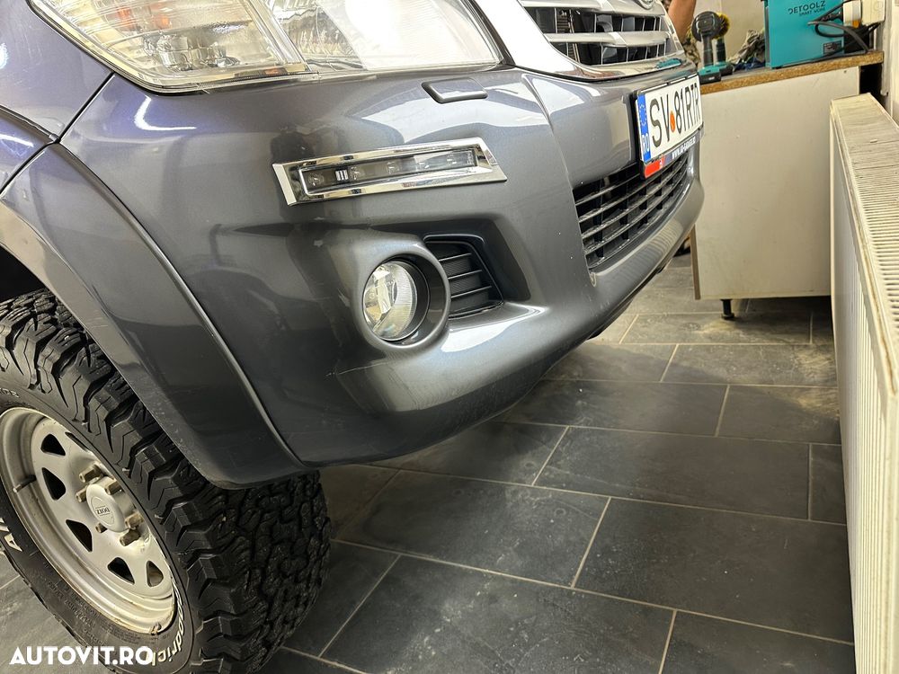 Toyota Hilux - 6