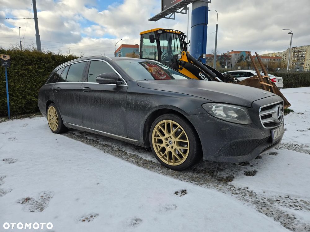 Mercedes-Benz Klasa E - 6