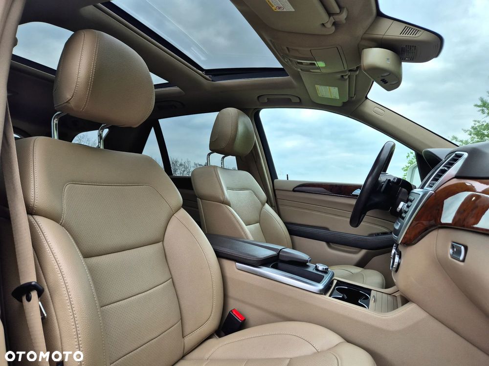 Mercedes-Benz ML 350 BlueTEC 4MATIC 7G-TRONIC - 22