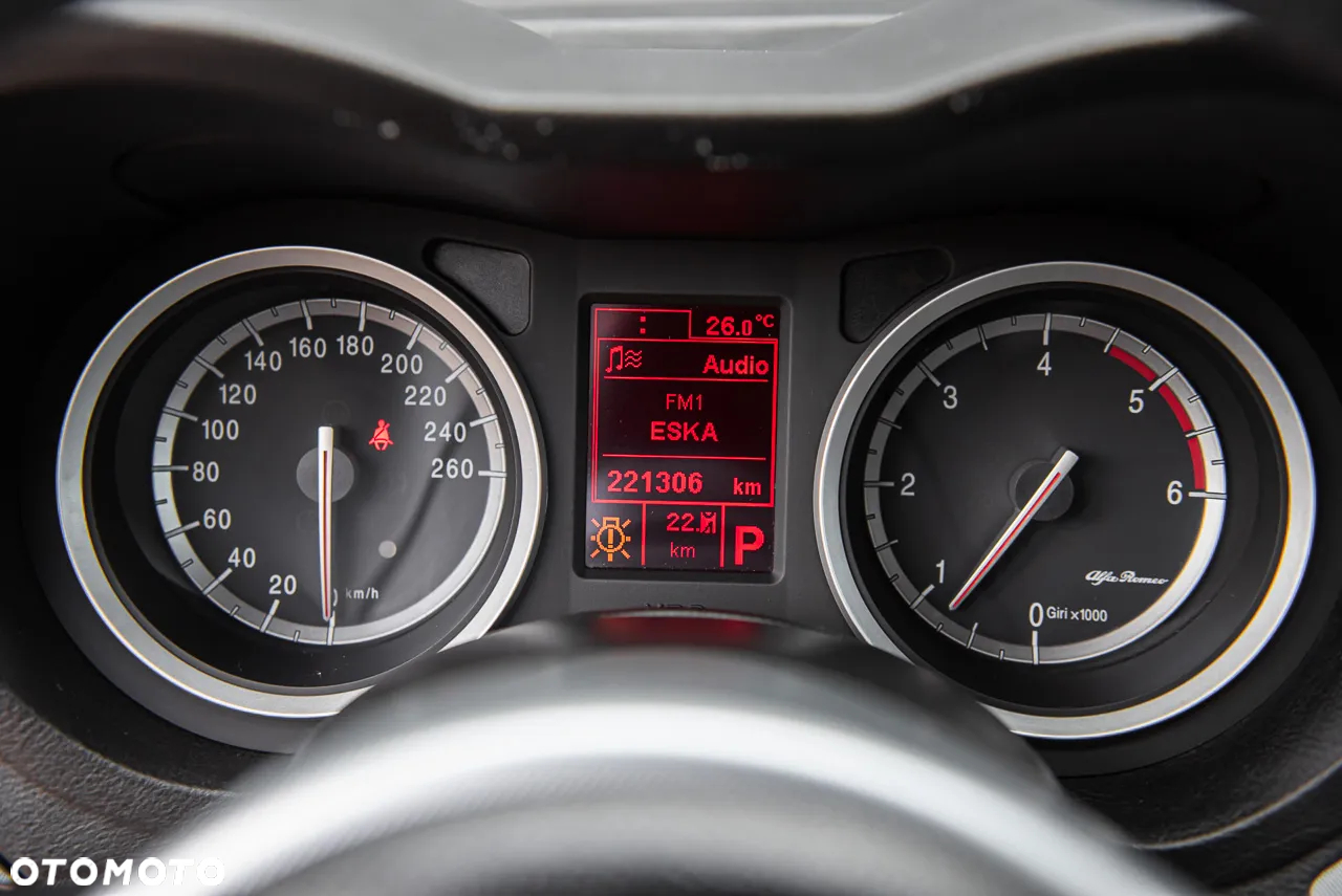 Alfa Romeo 159 - 19