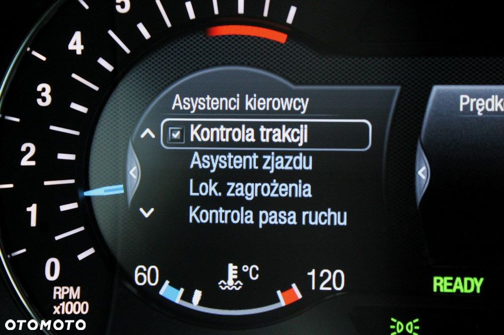 Ford S-Max 2.5 Hybrid Titanium CVT - 26