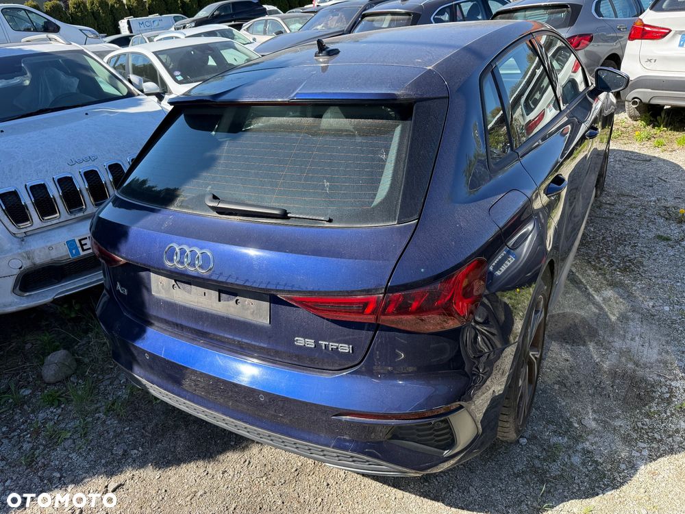 Audi A3 Sportback 35 TFSI S tronic S line - 4