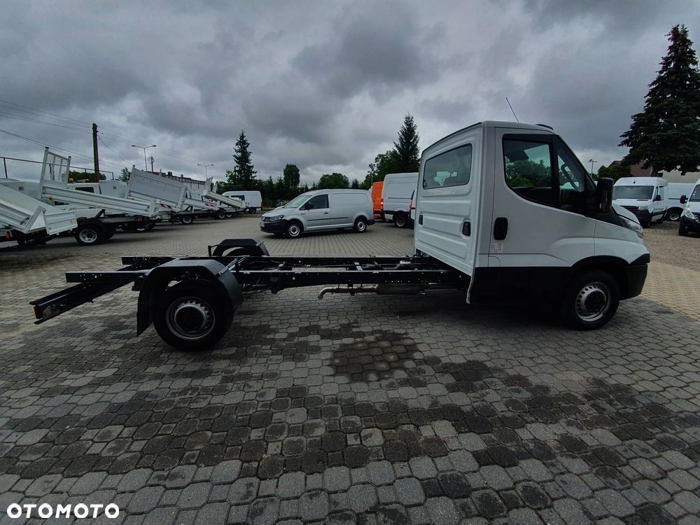 Iveco DAILY 35S18 3,0 180KM - 12