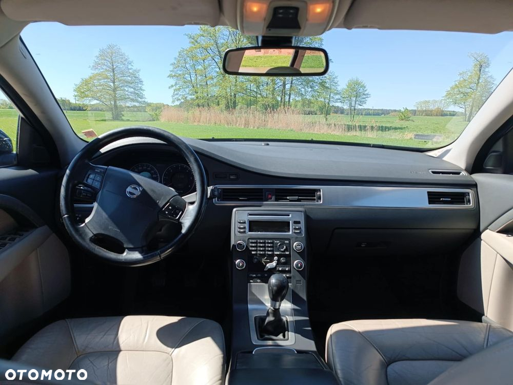 Volvo V70 2.0D Summum - 6