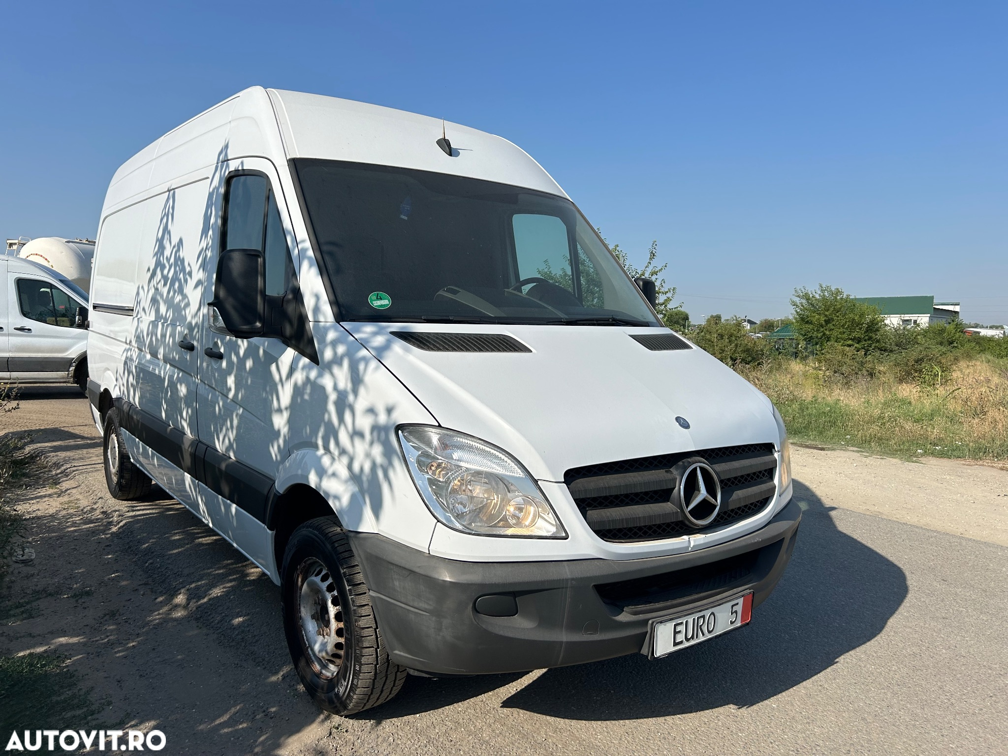 Mercedes-Benz Sprinter - 3