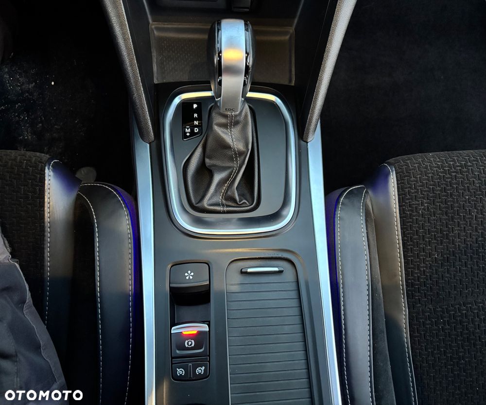 Renault Megane 1.5 dCi Intens EDC - 5