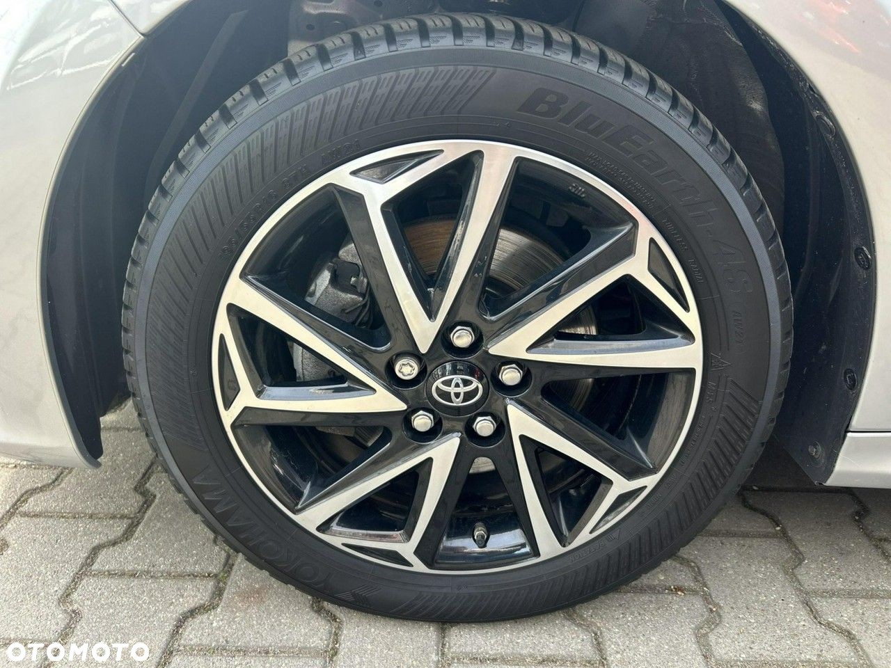 Toyota Yaris - 30