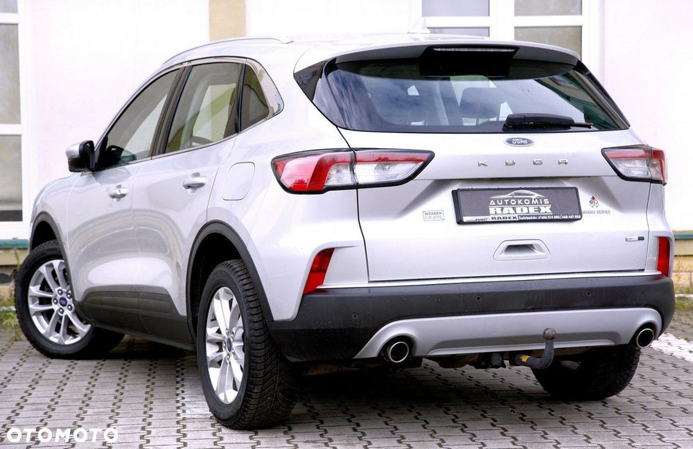 Ford Kuga - 25