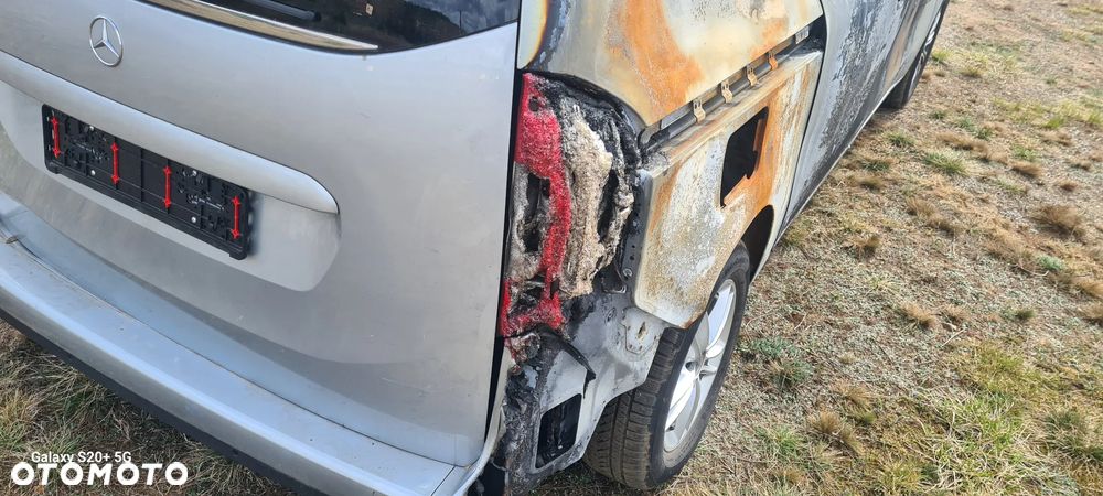 Mercedes-Benz Klasa T 180 Automatik Edition - 8