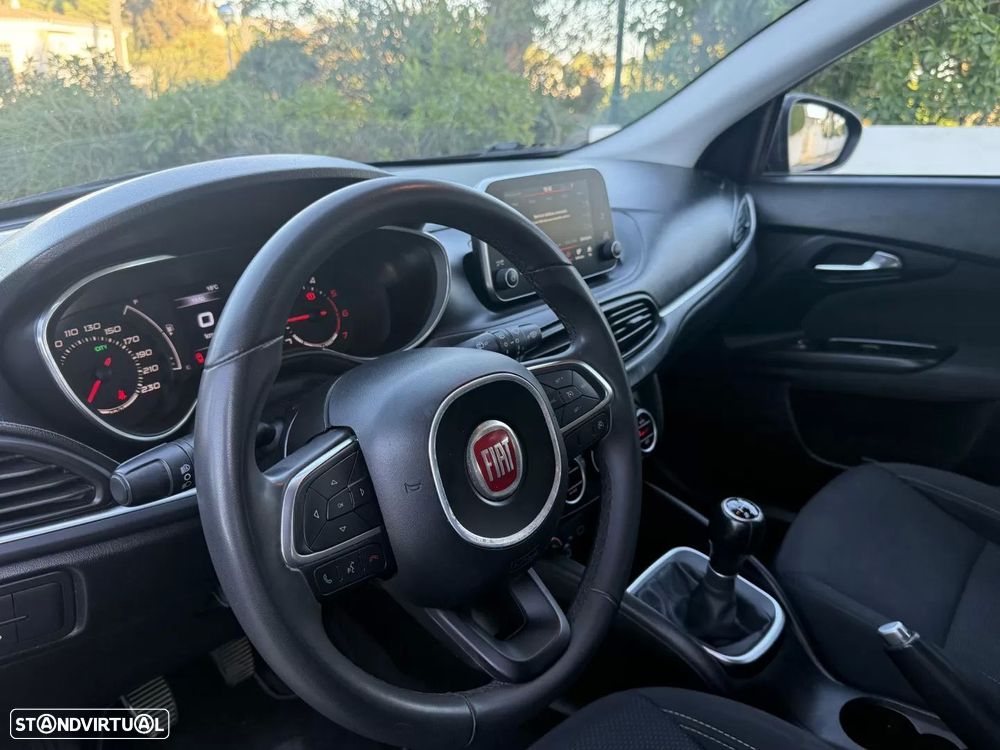 Fiat Tipo Station Wagon 1.3 M-Jet Street - 13