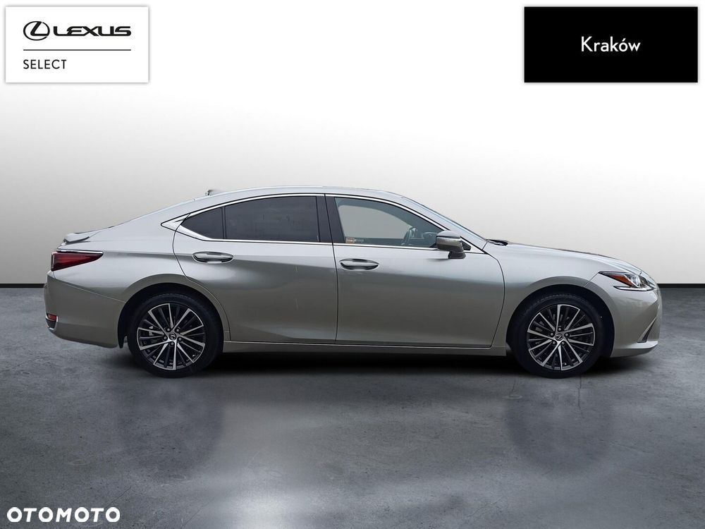 Lexus ES 300h Business Edition - 6