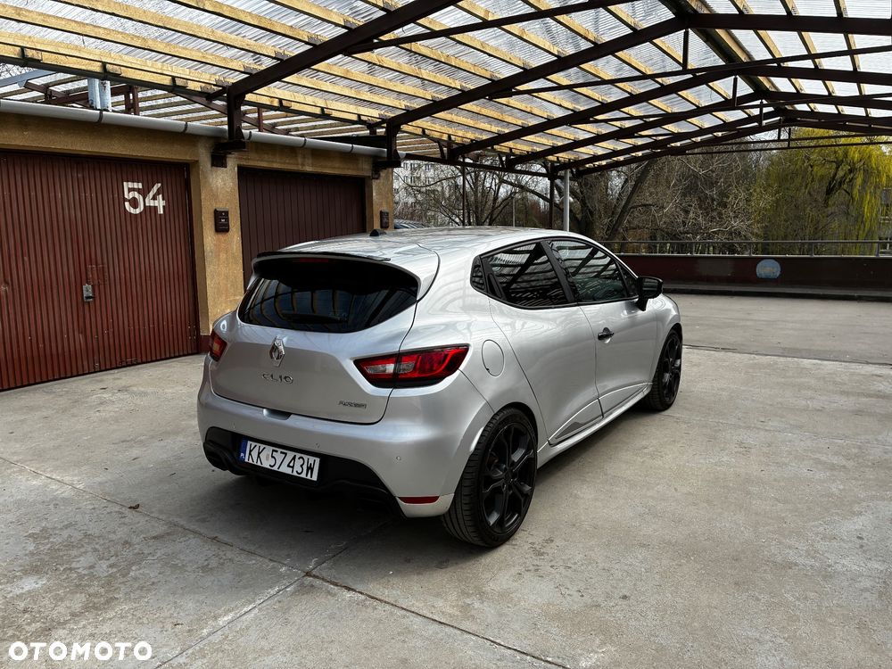 Renault Clio TCe 200 EDC Sport R.S - 4