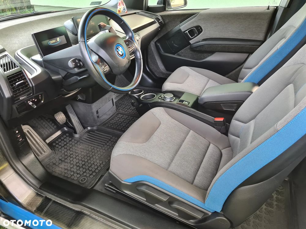 BMW i3 (Range Extender) - 11