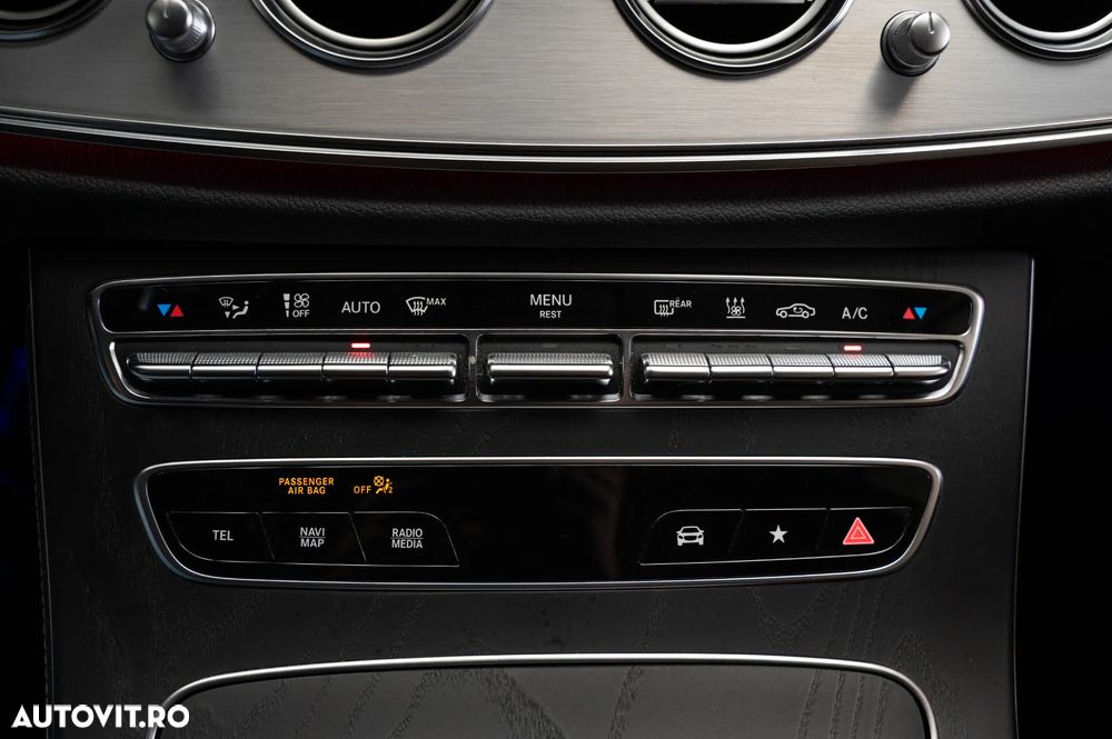 Mercedes-Benz E 300 9G-TRONIC AMG Line - 16
