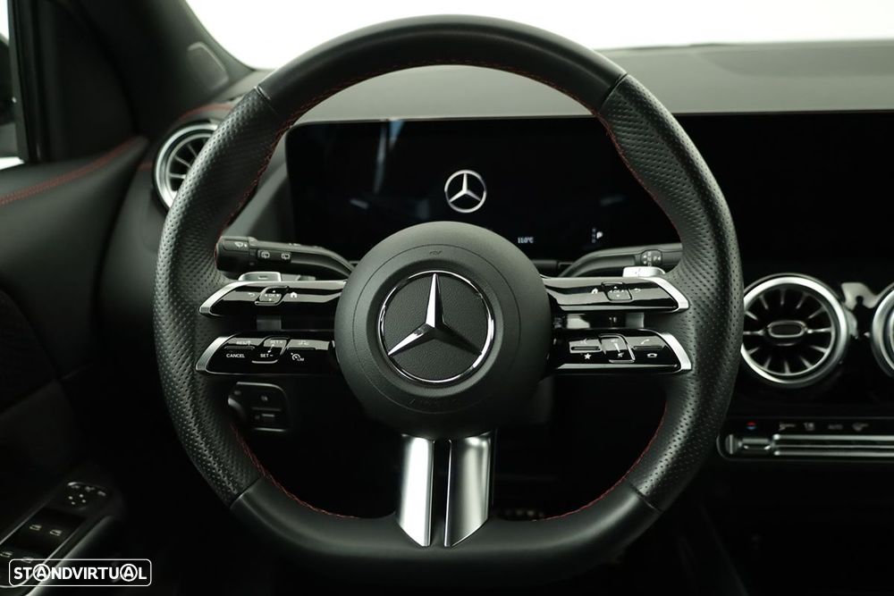 Mercedes-Benz EQA 250+ AMG Line - 14