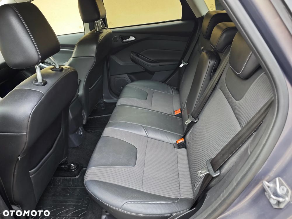Ford Focus 1.6 EcoBoost Start-Stopp-System Titanium - 30