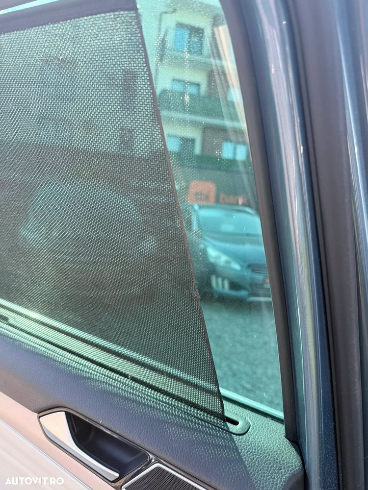 Volkswagen Passat - 20