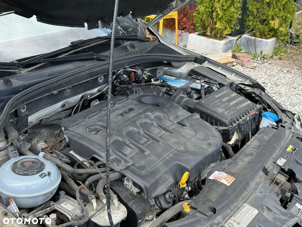Skoda Octavia 2.0 TDI Style DSG - 10
