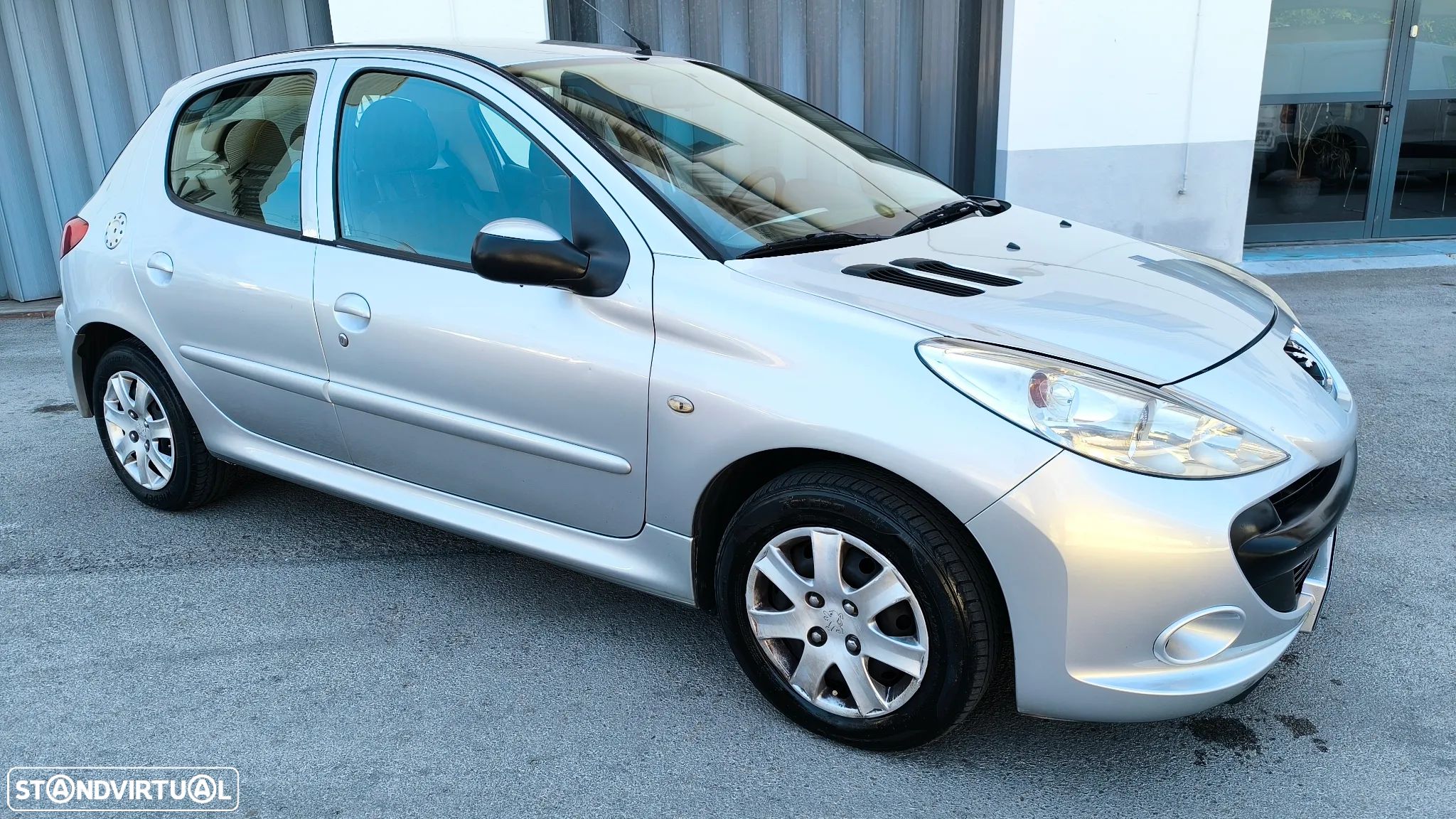 Peugeot 206+ 1.4 HDi Trendy - 1