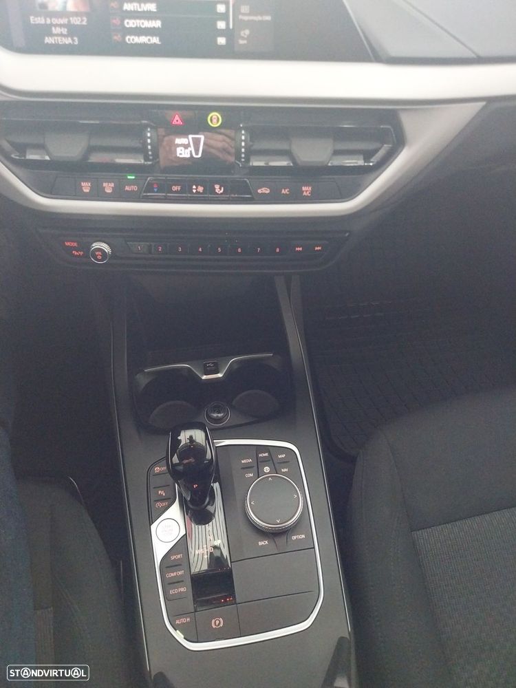 BMW 116 d Auto - 14