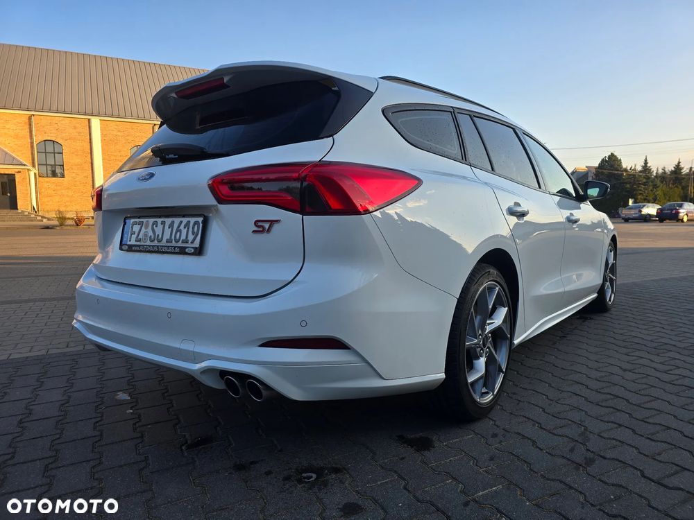Ford Focus SW 2.0 EcoBlue ST - 7