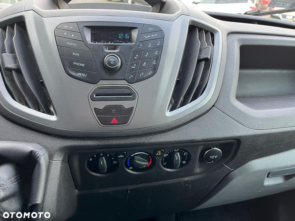 Ford Transit - 17