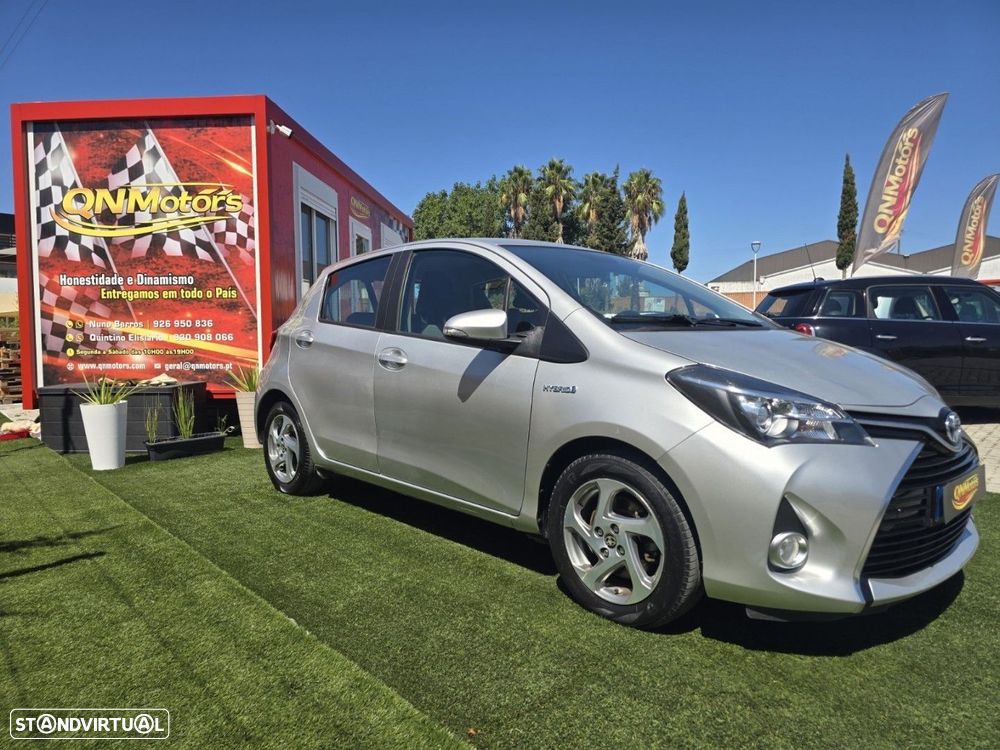 Toyota Yaris 1.5 HSD Comfort - 1