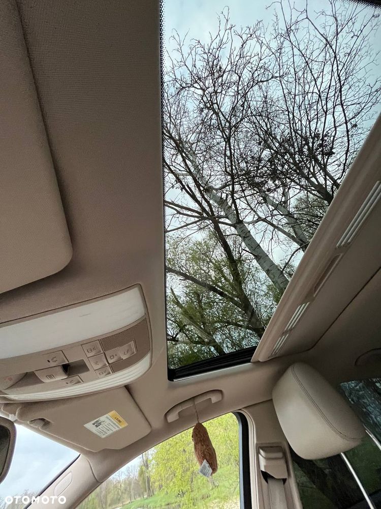 Mercedes-Benz Klasa E 350 4Matic 7G-TRONIC - 19