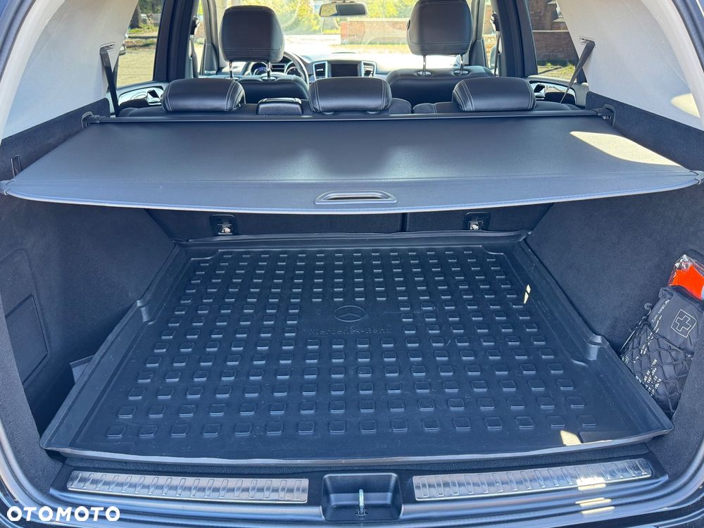 Mercedes-Benz ML 350 BlueTEC 4-Matic - 25