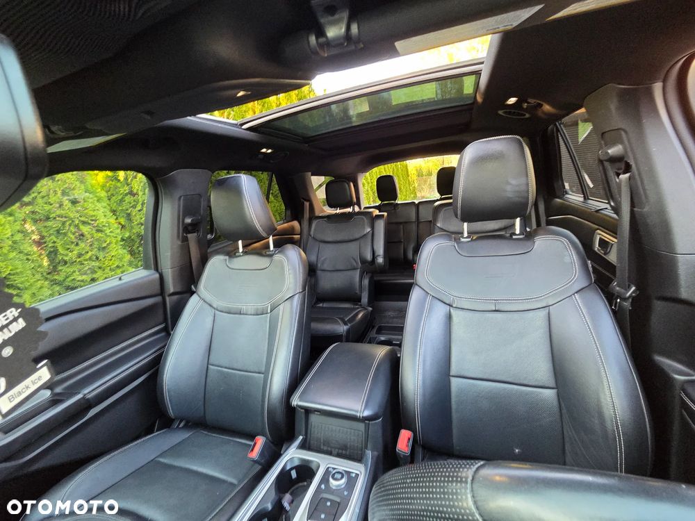 Ford Explorer - 10