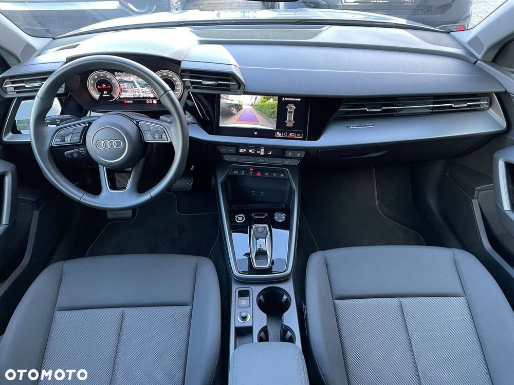 Audi A3 Sportback - 13