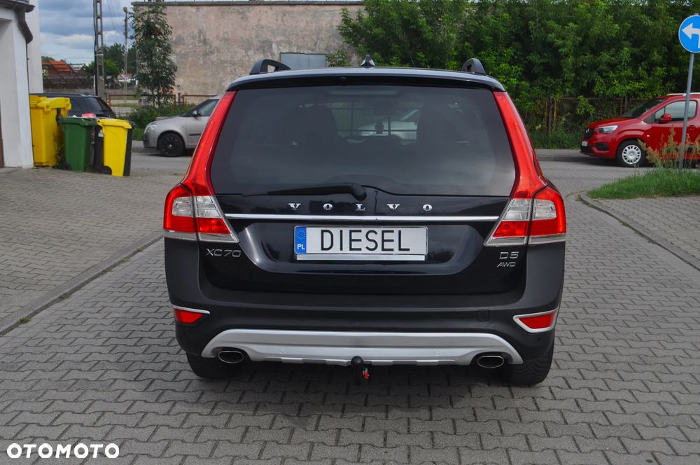 Volvo XC 70 D5 AWD Geartronic Black Edition - 8