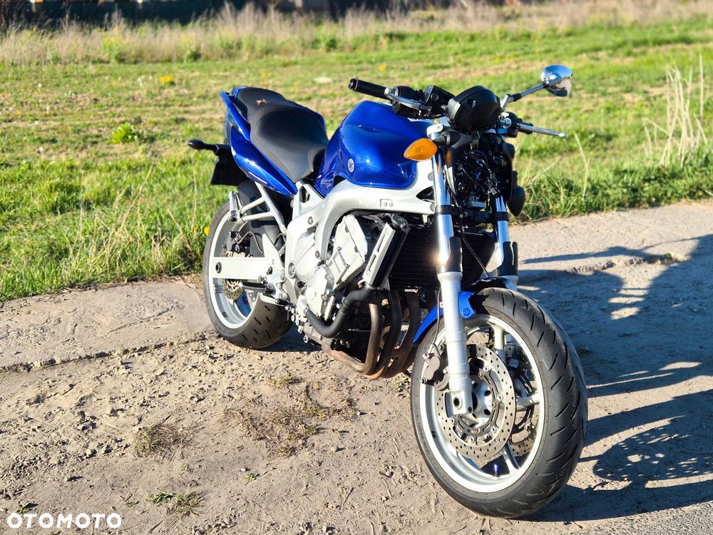 Yamaha FZ6 - 3