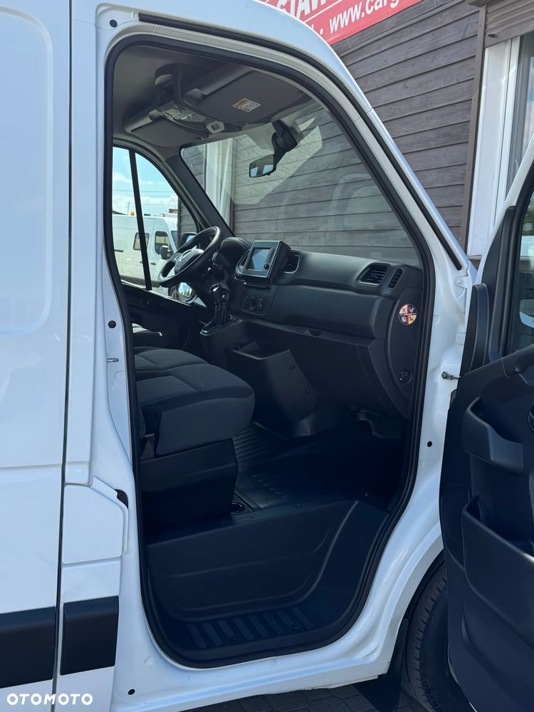 Renault Master - 15