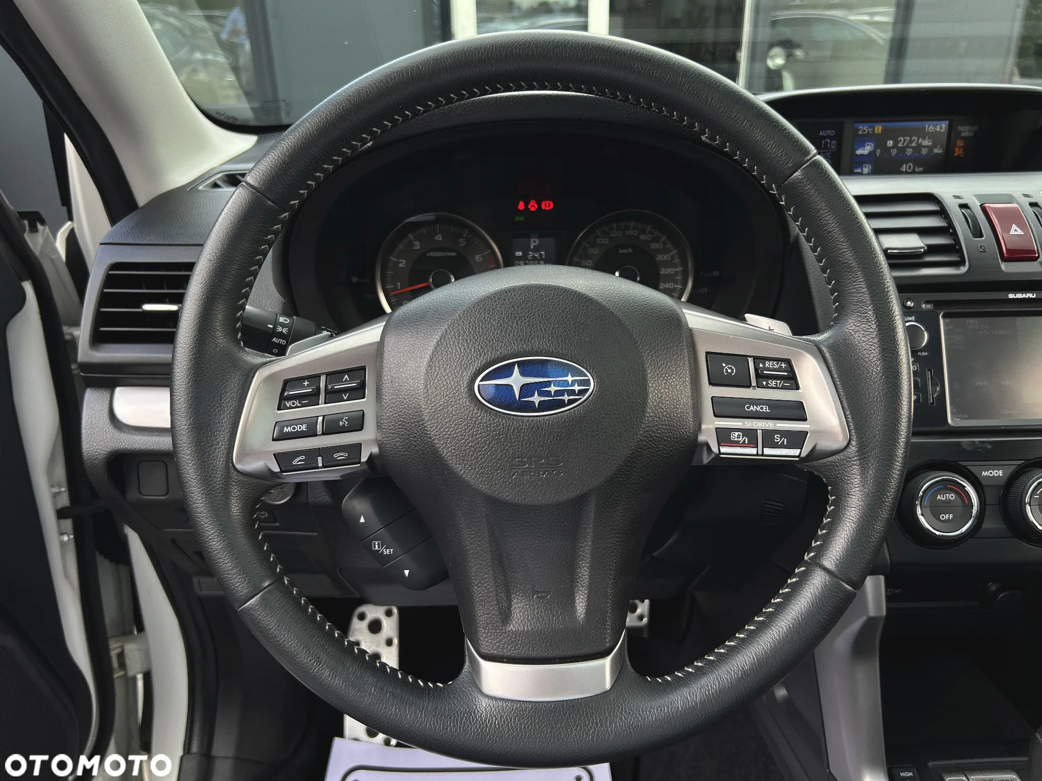 Subaru Forester 2.0XT Platinum Lineartronic - 28