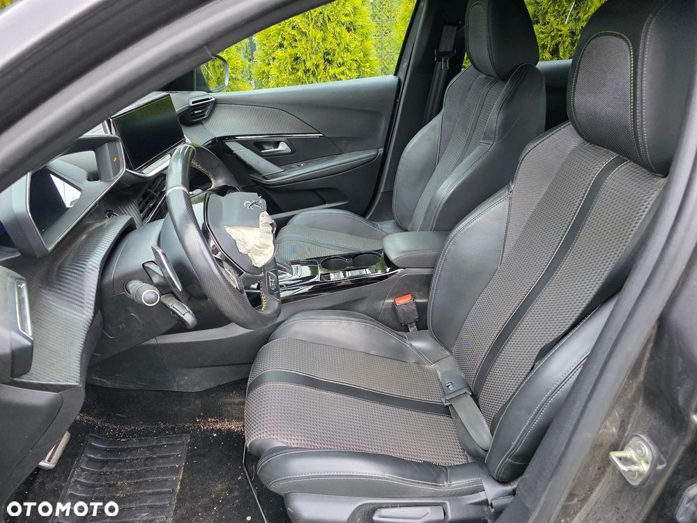 Peugeot 208 1.2 PureTech GT Line S&S EAT8 - 14