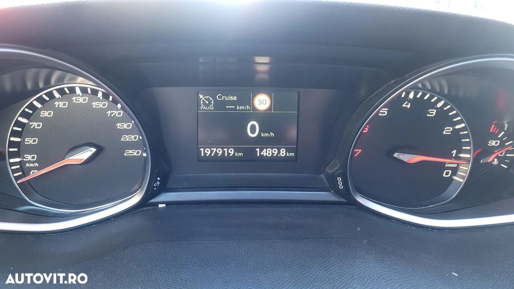 Peugeot 308 PureTech 110 Stop & Start Style - 10